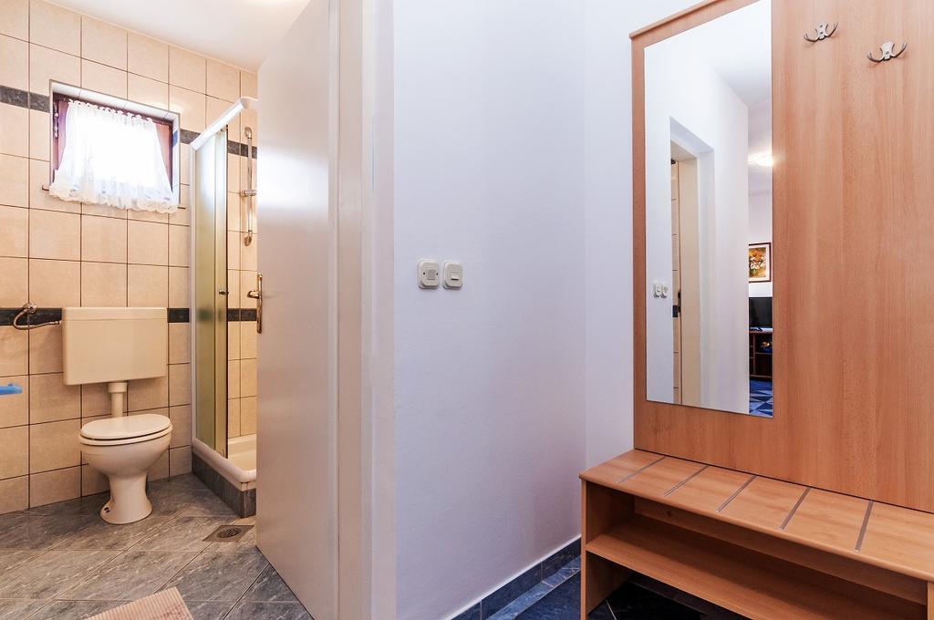 ויר Villa Mare Apartments מראה חיצוני תמונה
