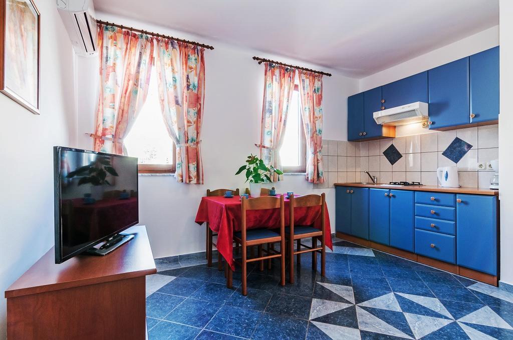 ויר Villa Mare Apartments מראה חיצוני תמונה