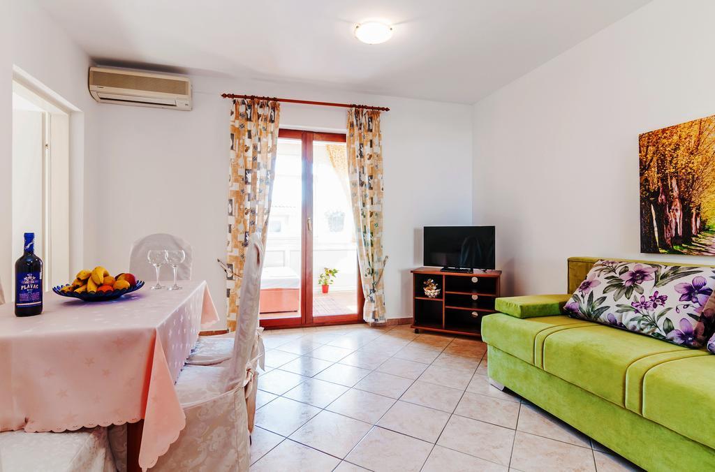 ויר Villa Mare Apartments מראה חיצוני תמונה